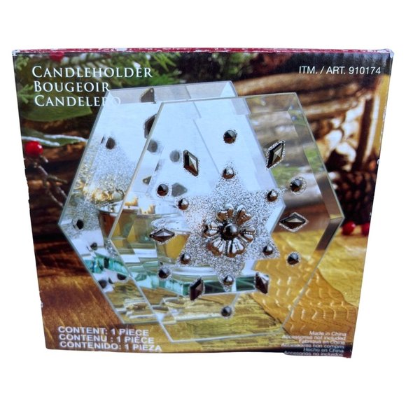 🌸4/$20🌸 NEW Christmas Themed Candle Holder - Picture 1 of 9